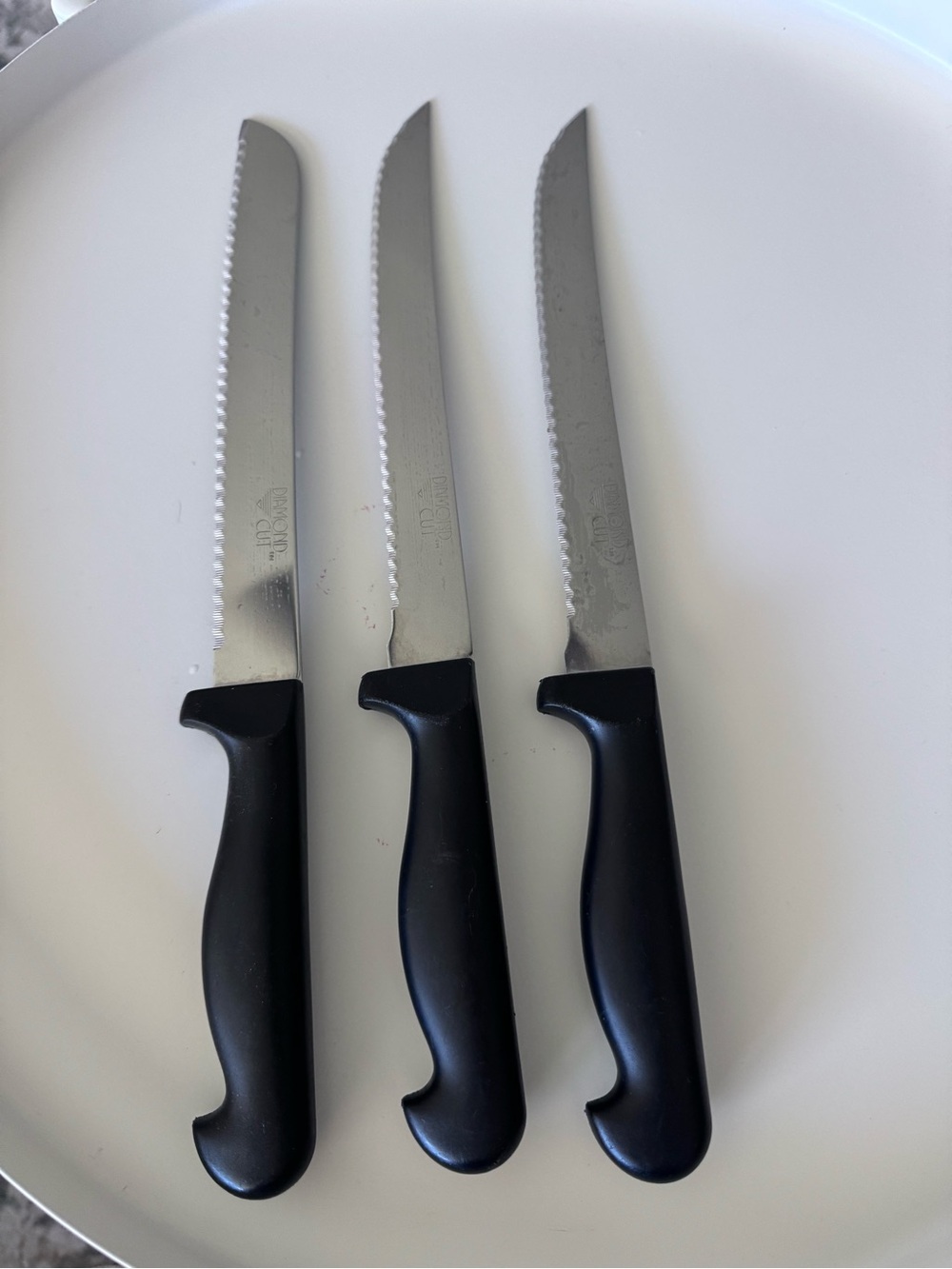 Diamond Cut Set of 3 Serrated Steak Knives with Black Handles